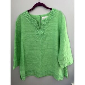 Alfred Dunner Women's Green 3/4 Sleeve Blouse Size M V- Neck Pullover